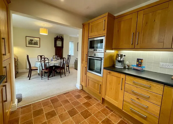 In Windermere, The District * 温德米尔